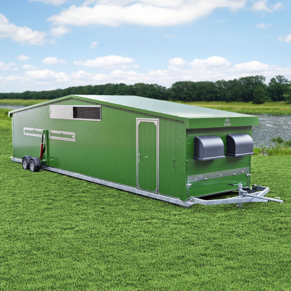 Hühnermobil inkl. Zubehör für bis zu 200 Hühner